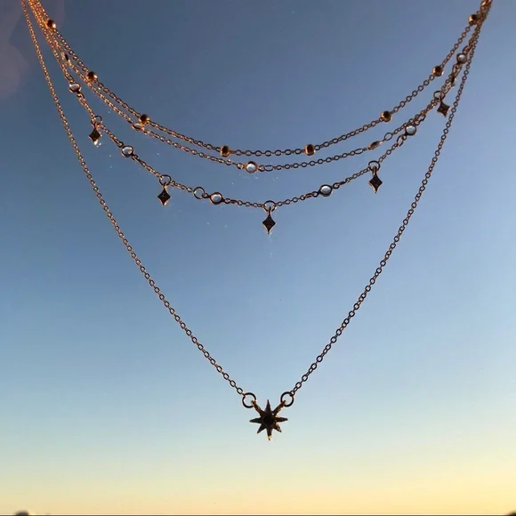 “The Southern Star" Boho Layered Diamond Necklace - Picture 4 of 6